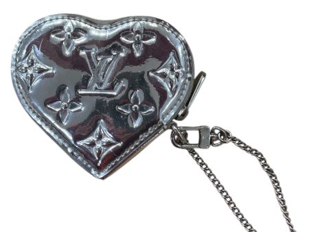 LOUIS VUITTON Coin Wallet Monogram SLV Chrome heart shaped w chain Cheap