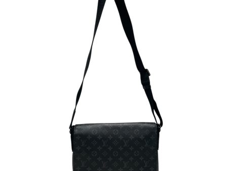 LOUIS VUITTON Cross Body Bag Monogram Leather BLK district messenger pm For Sale