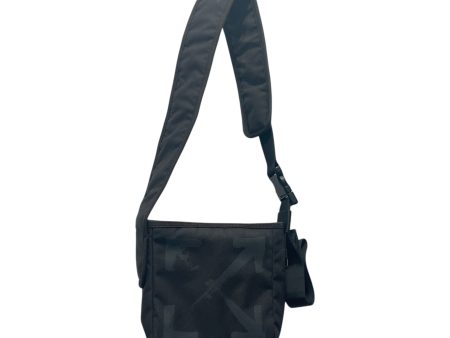 OFF-WHITE   Cross Body Bag -- Plain Polyester BLK W [Street] Street  Fashion