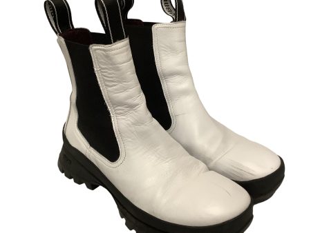 Labucq Chelsea Boots US 8.5 Leather WHT  Online now