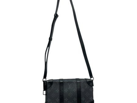 LOUIS VUITTON Cross Body Bag Monogram Leather BLK Soft Trunk Wallet Sale