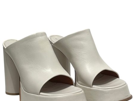 AMBUSH Heels US 7 Leather WHT Leather Pump Heel Supply